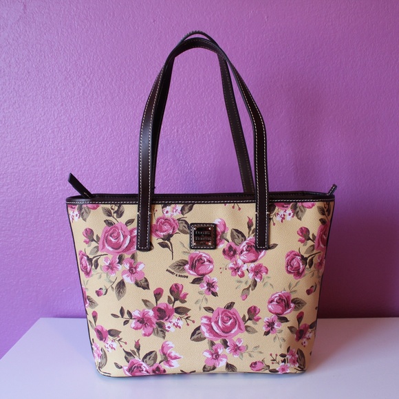 Dooney & Bourke Handbags - NWT Dooney and Bourke Charleston Shopper